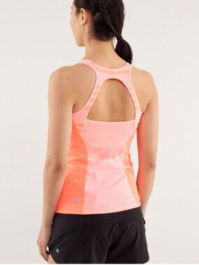 Lululemon Pace Tank in Bleached Coral/Pop Orange/Ocean Stripe Bleached size 12